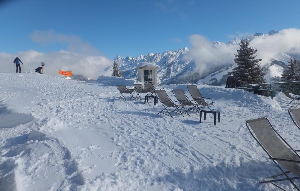 Hotel Altitude 1647 La Clusaz Ngoại thất bức ảnh